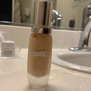 La Mer Soft fluid long wear foundation SPF 20